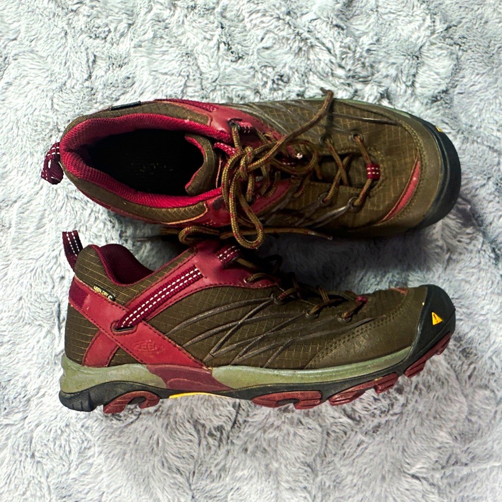 Keen Marshall Waterproof Hiking Shoes Womens 10 Brown Red Low Top 1009547